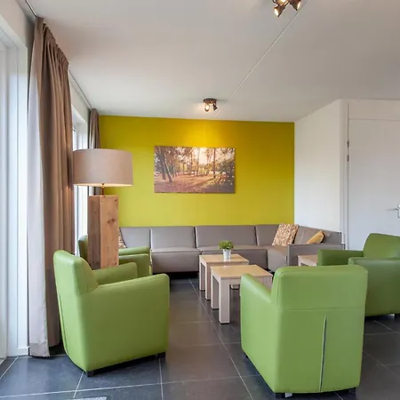 Luxurious With Bathrooms, In Surroundings Villa *